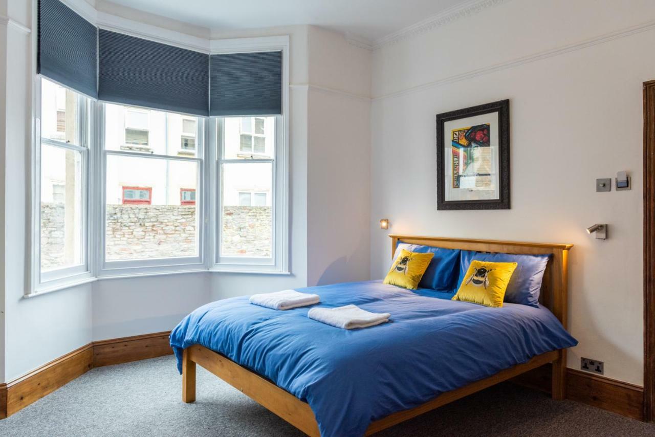 144 Lower Cheltenham Place Hotell Bristol Exteriör bild