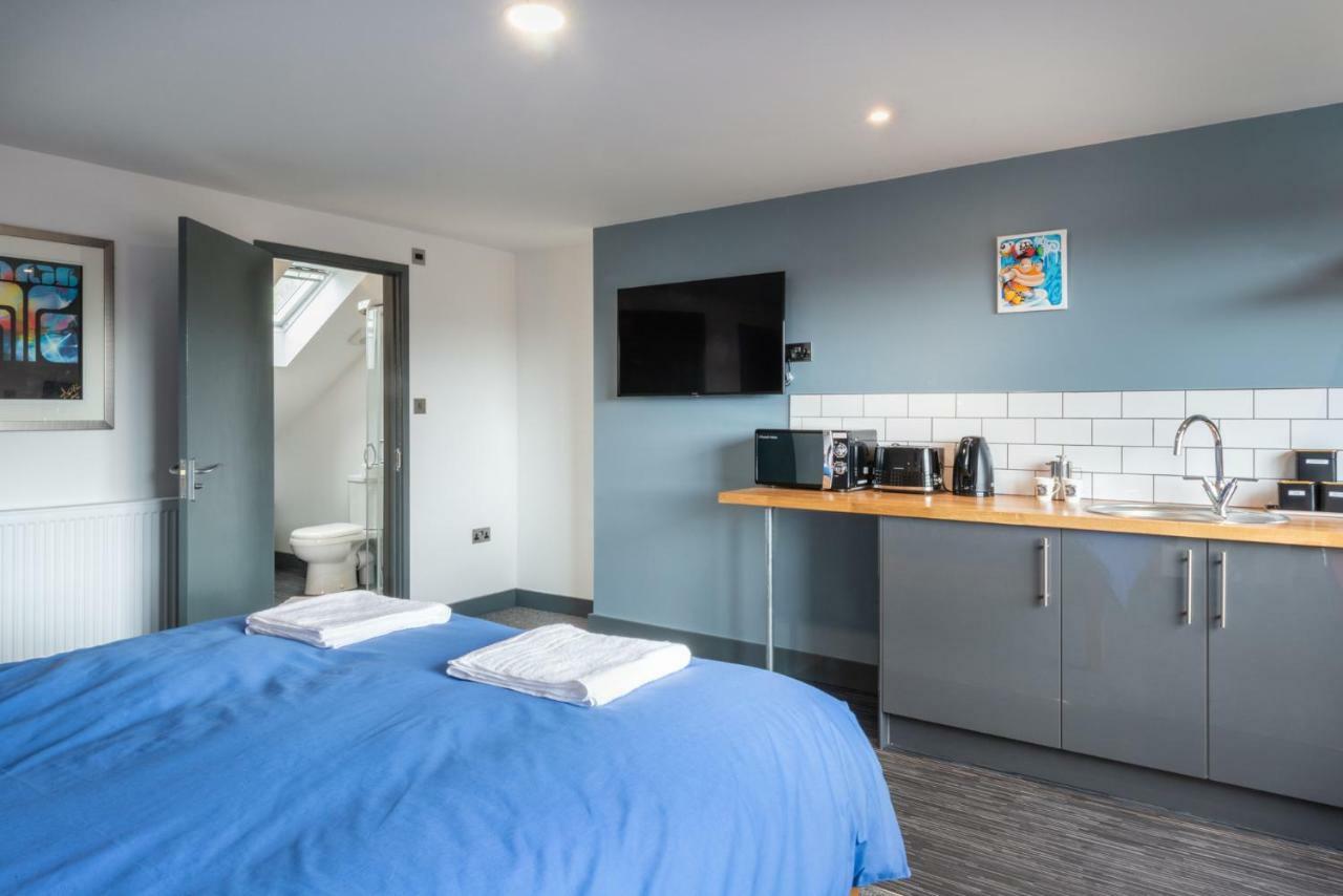 144 Lower Cheltenham Place Hotell Bristol Exteriör bild