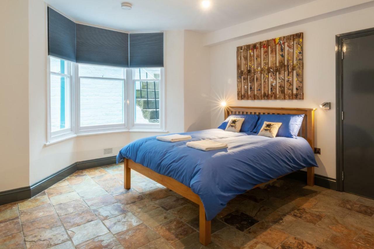 144 Lower Cheltenham Place Hotell Bristol Exteriör bild