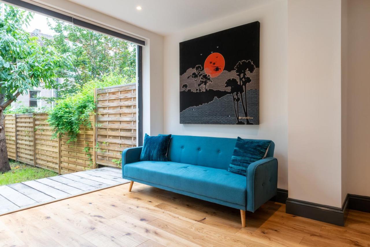 144 Lower Cheltenham Place Hotell Bristol Exteriör bild